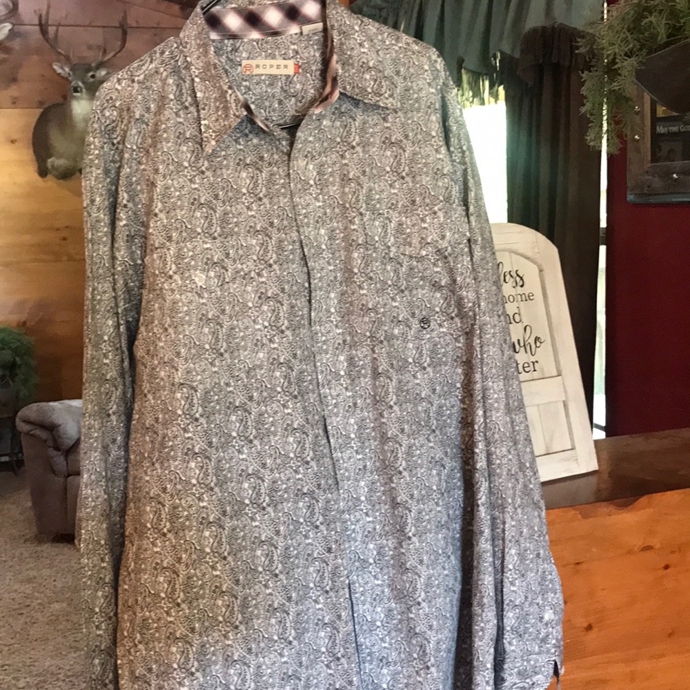 Men's shirt